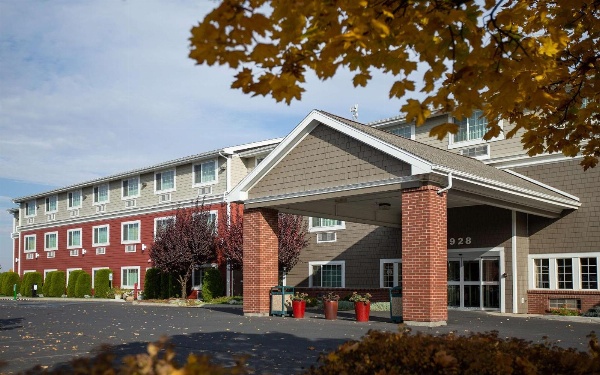 Coast Hilltop Inn image 1