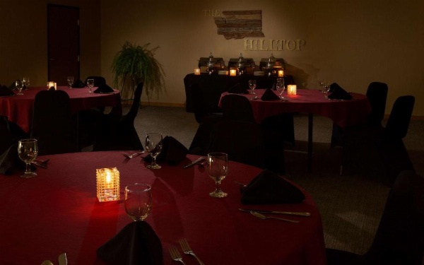 Coast Hilltop Inn image 11