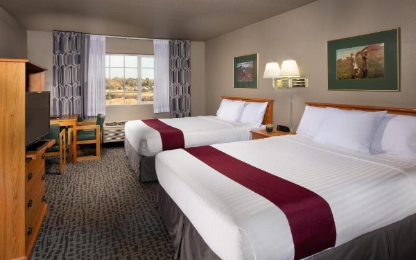 Coast Hilltop Inn image 30